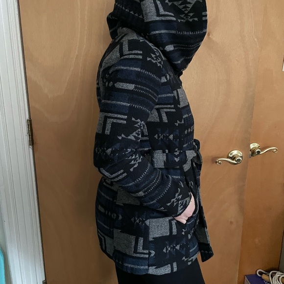 Wool jacket - Picture 3 of 7